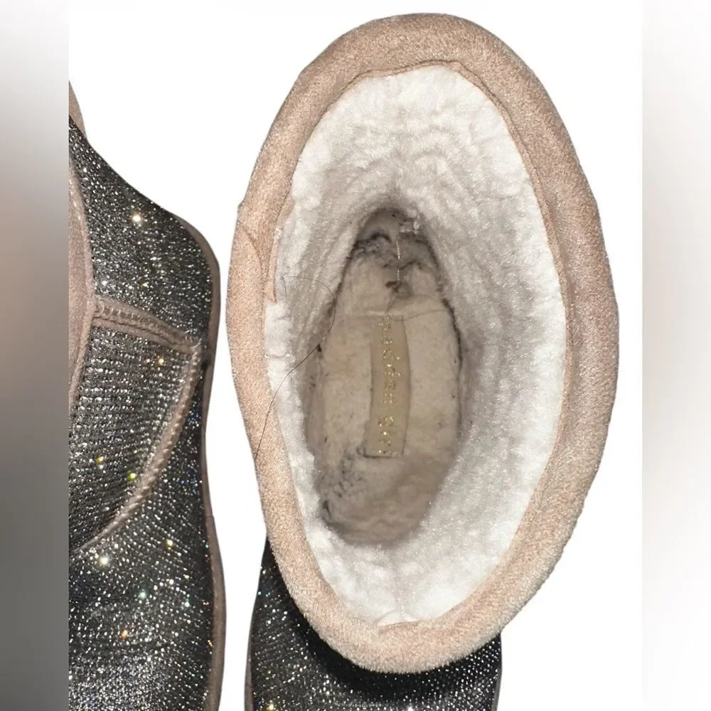 Madden Girl Silver Boots. Size 7 1/2.